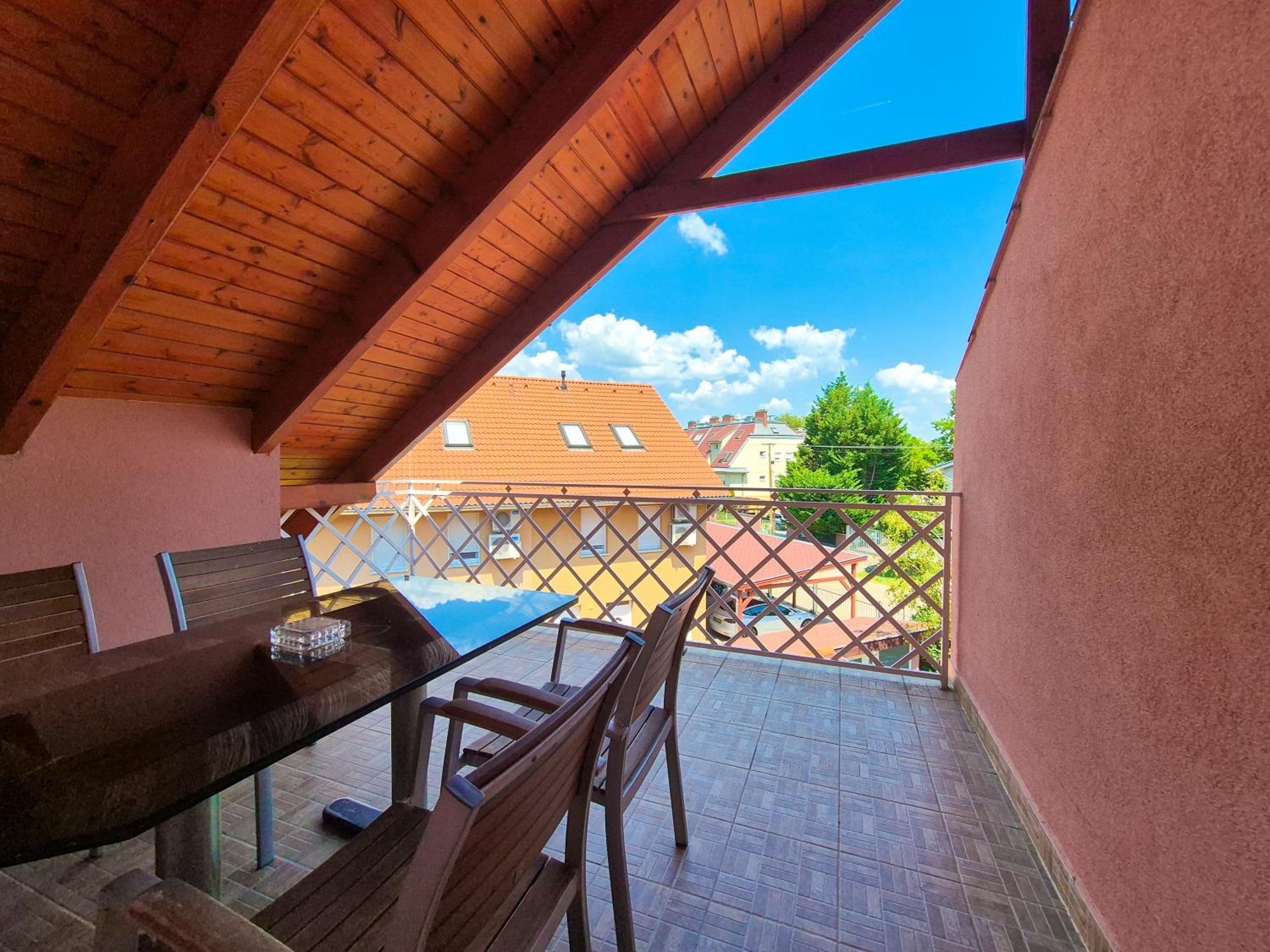 Ildiko Apartmanhaz Zamárdi Dış mekan fotoğraf