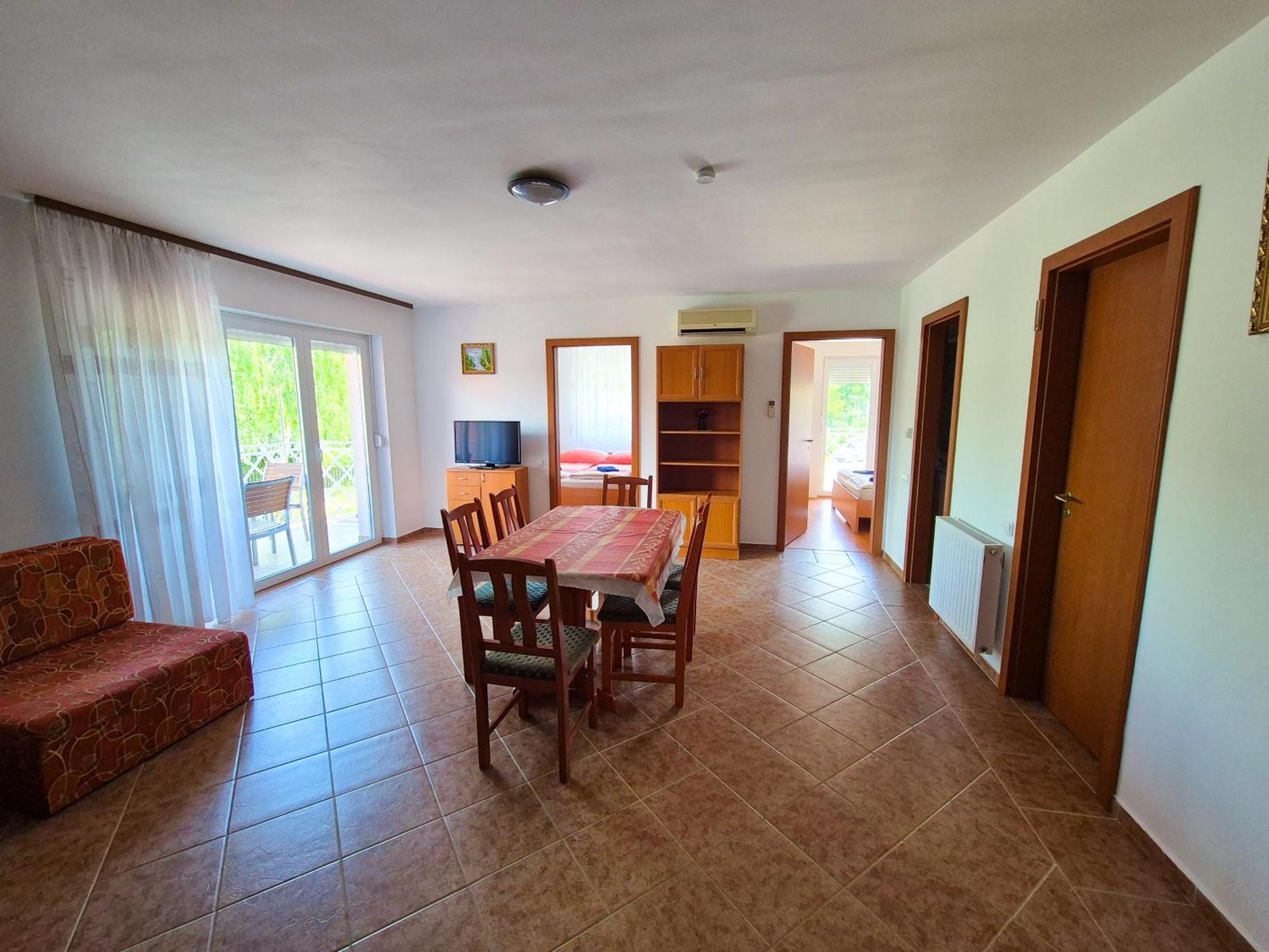 Ildiko Apartmanhaz Zamárdi Dış mekan fotoğraf