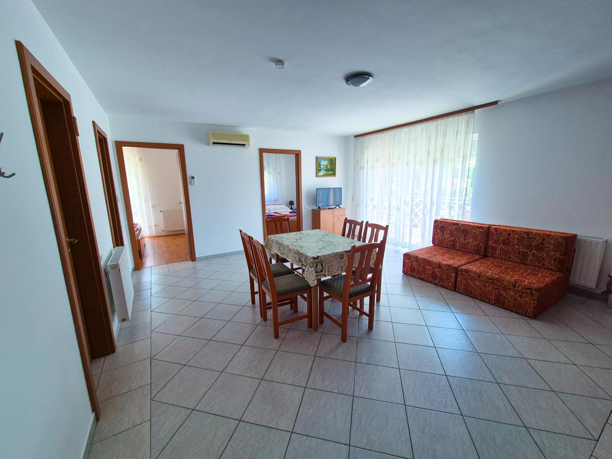 Ildiko Apartmanhaz Zamárdi Dış mekan fotoğraf